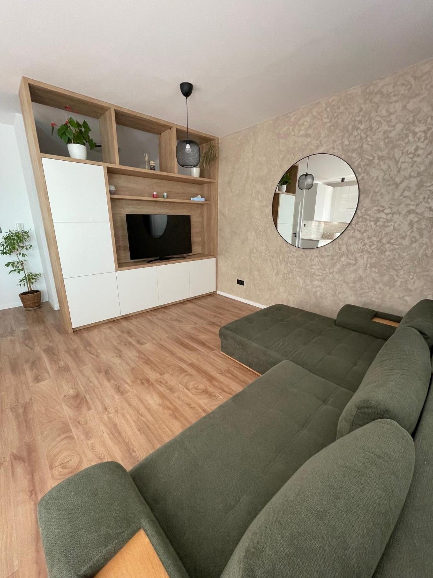 Apartman Petronela Bratislava Esterno foto